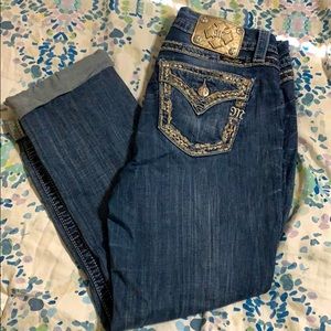 Miss Me Mid-Rise Curvy Crop